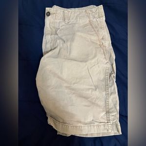 Men’s Old Navy Khaki Cargo Shorts